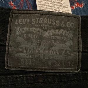 LEVIS 511 W:32 L:34 BLACK